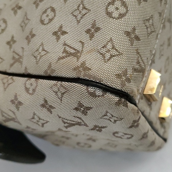 LV Monogram Josephine PM Shoulder Handbag - Picture 14 of 16